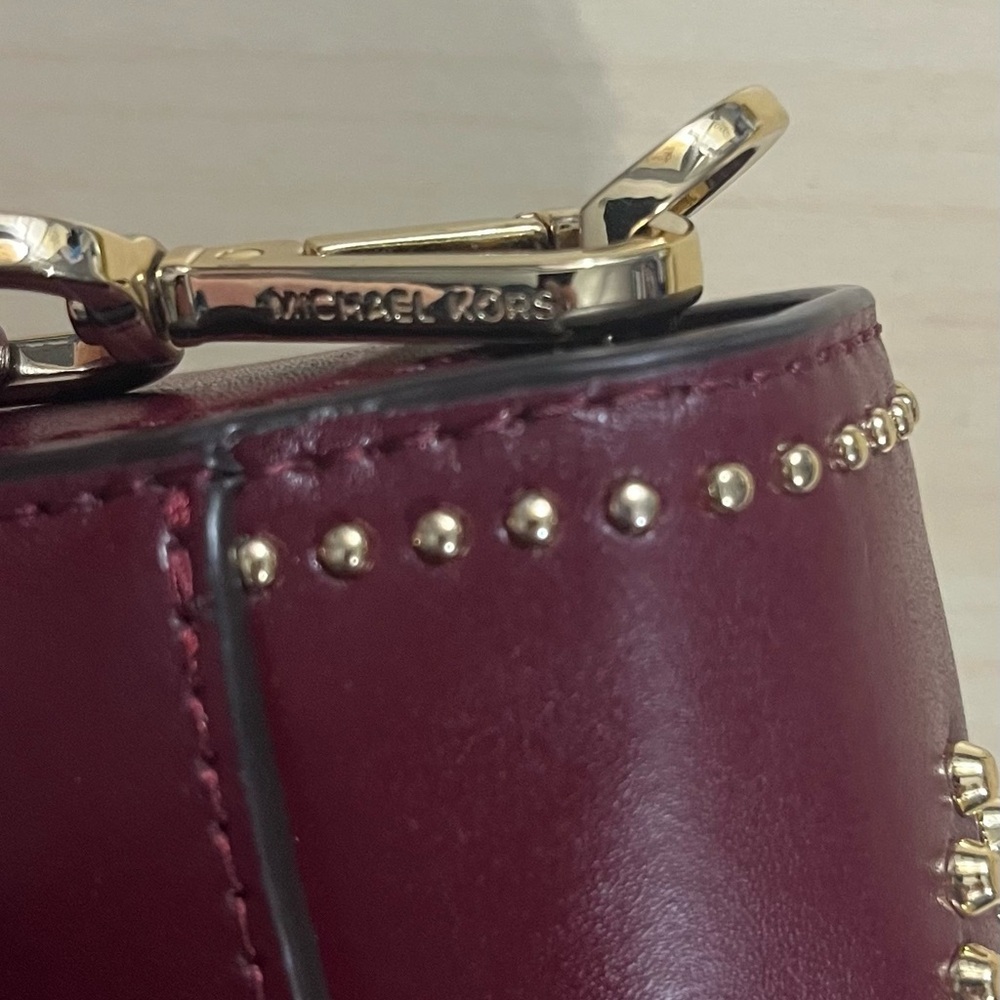 Michael Kors Sloan Editor Studded Leather Shoulder Bag - Picture 11 of 12